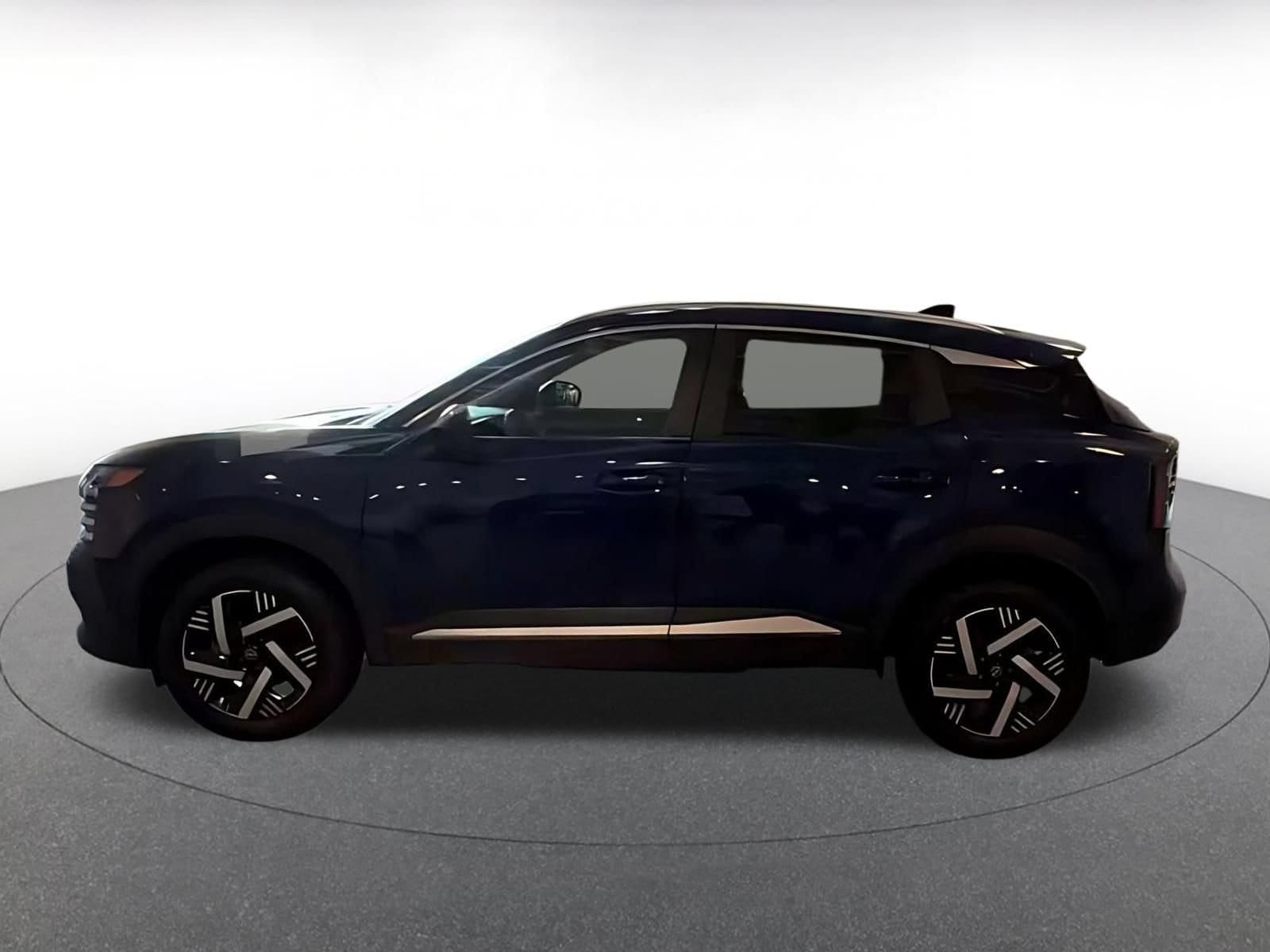 Thumbnail: 2026 Nissan Kicks - 7