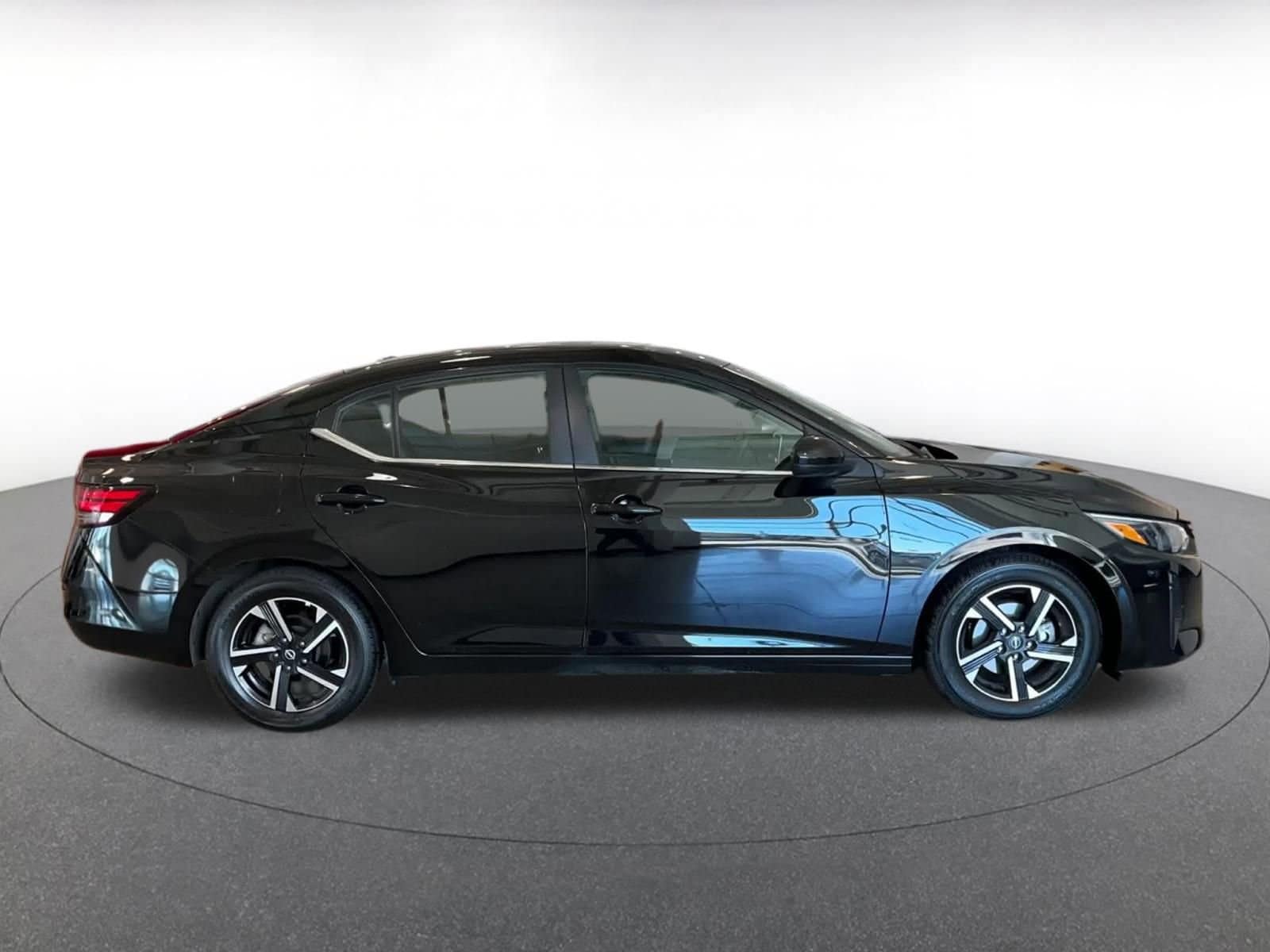 Thumbnail: 2024 Nissan Sentra - 16