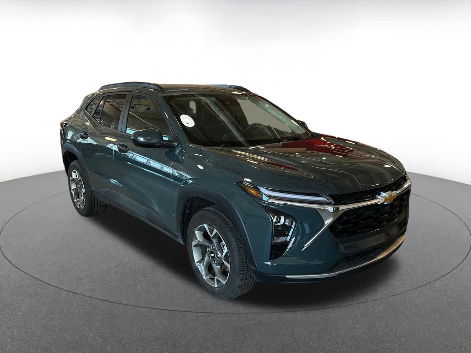 Thumbnail: 2025 Chevrolet Trax - 1