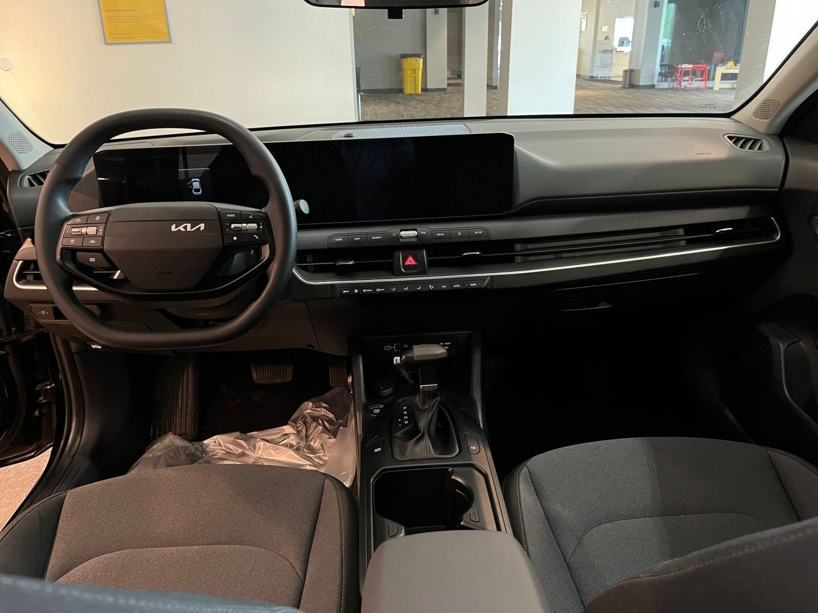 Thumbnail: 2025 Kia K4 - 33