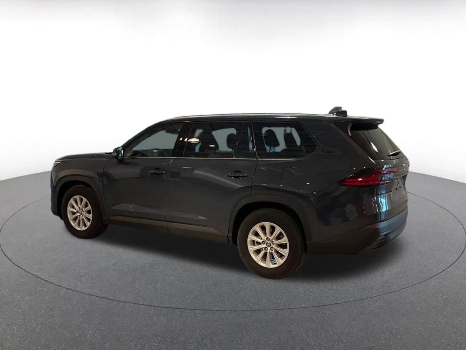 Thumbnail: 2025 Toyota Grand Highlander - 9