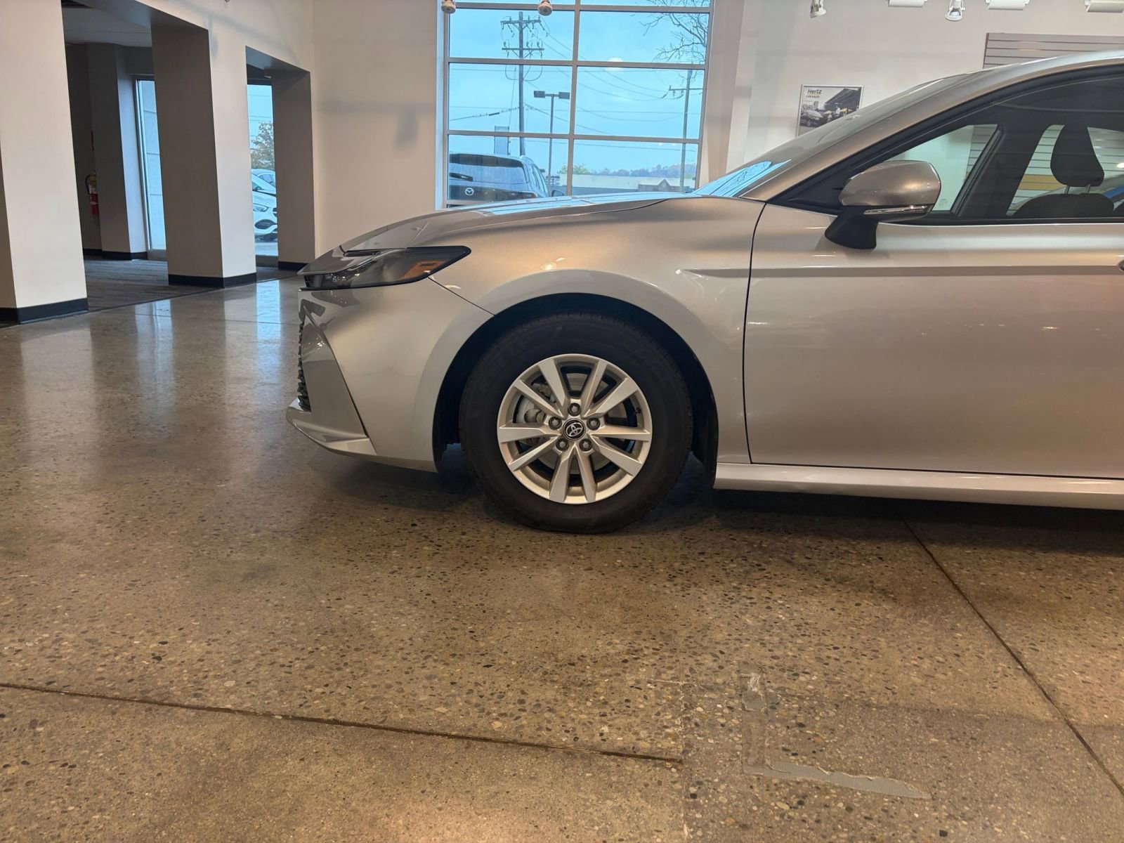 Thumbnail: 2025 Toyota Camry - 29