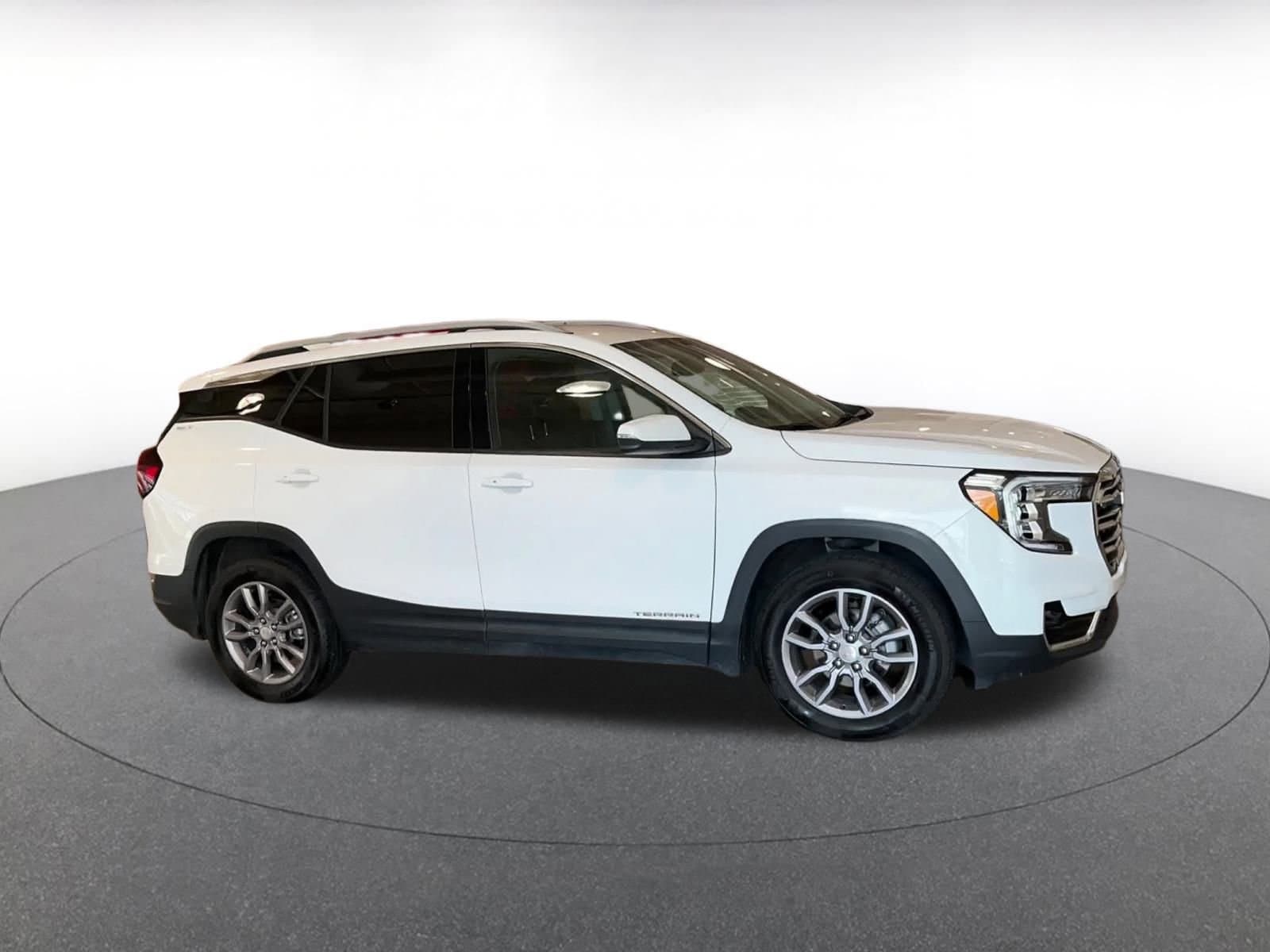 Thumbnail: 2024 GMC Terrain - 2
