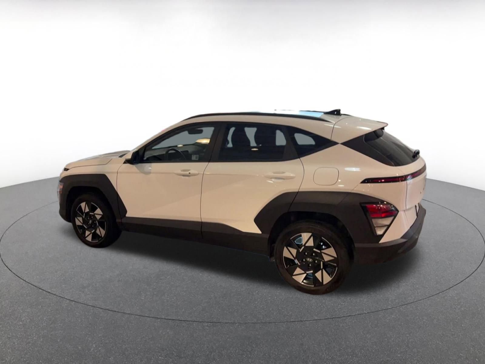 Thumbnail: 2025 Hyundai Kona - 10