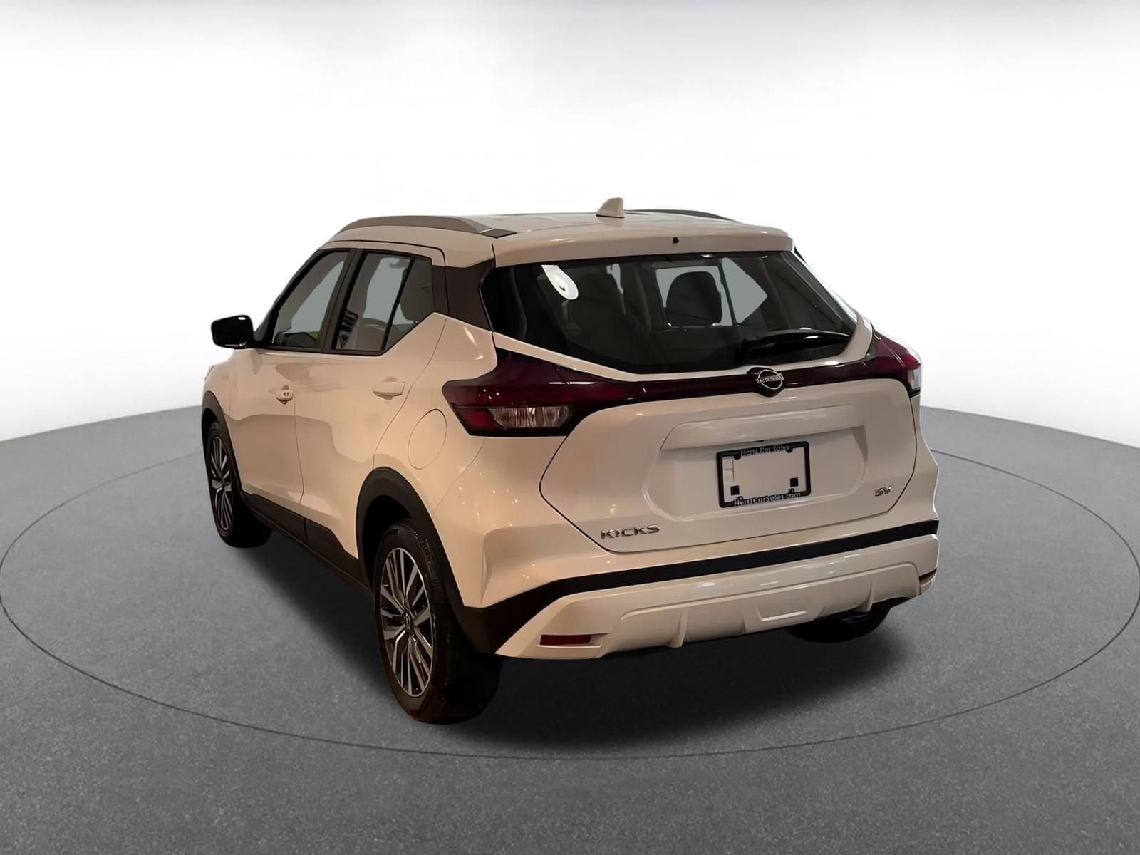 Thumbnail: 2024 Nissan Kicks - 11