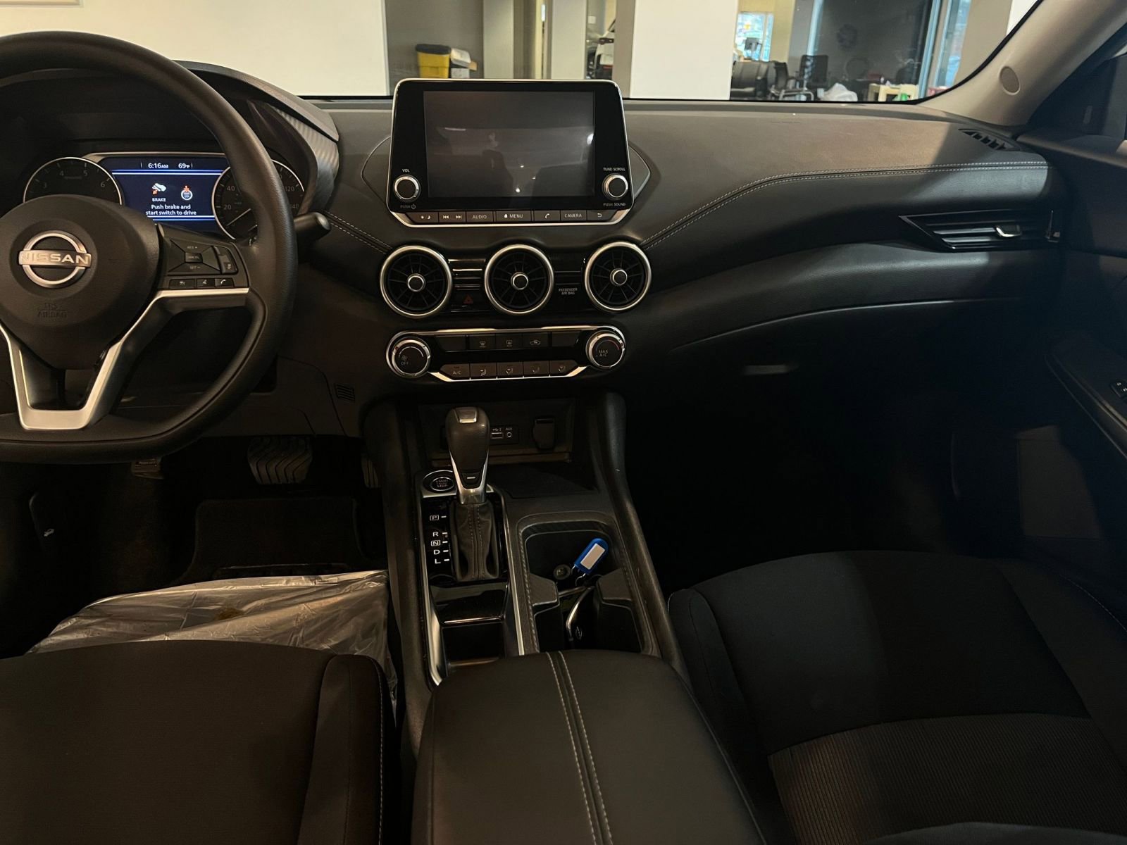 Thumbnail: 2025 Nissan Sentra - 34