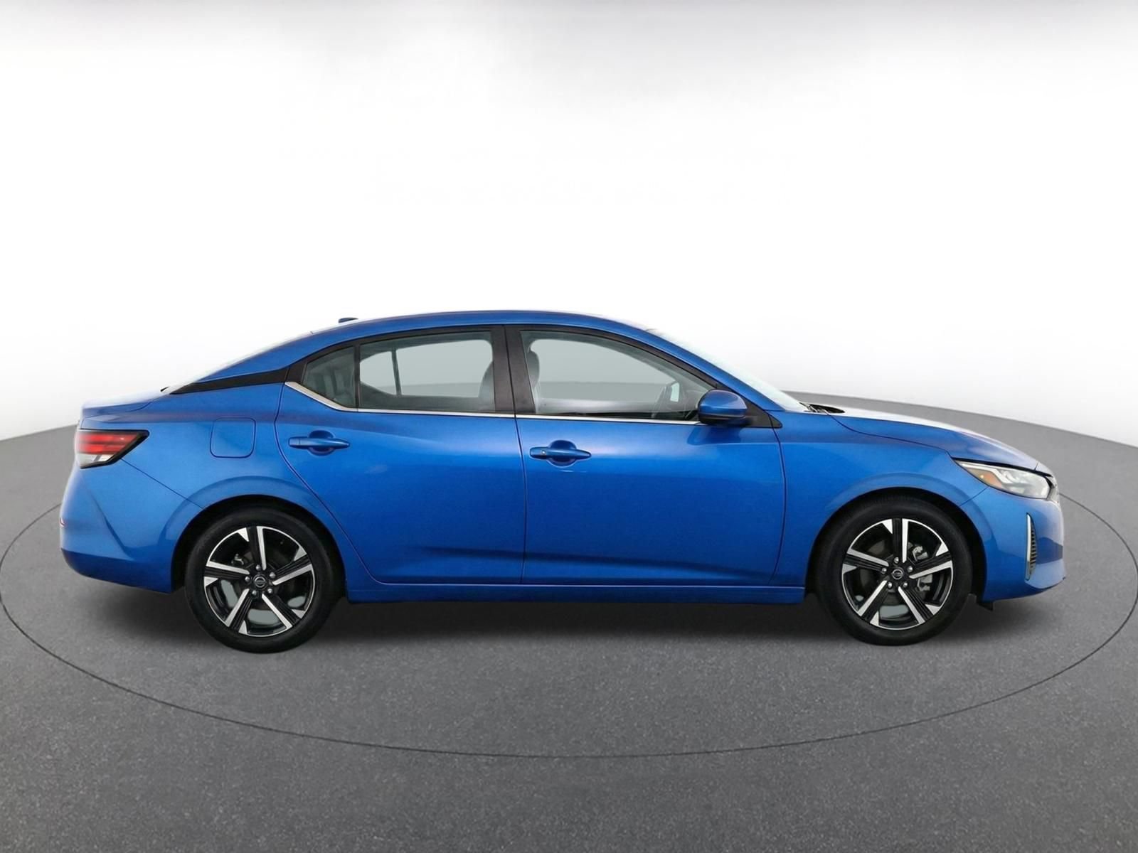 Thumbnail: 2025 Nissan Sentra - 8