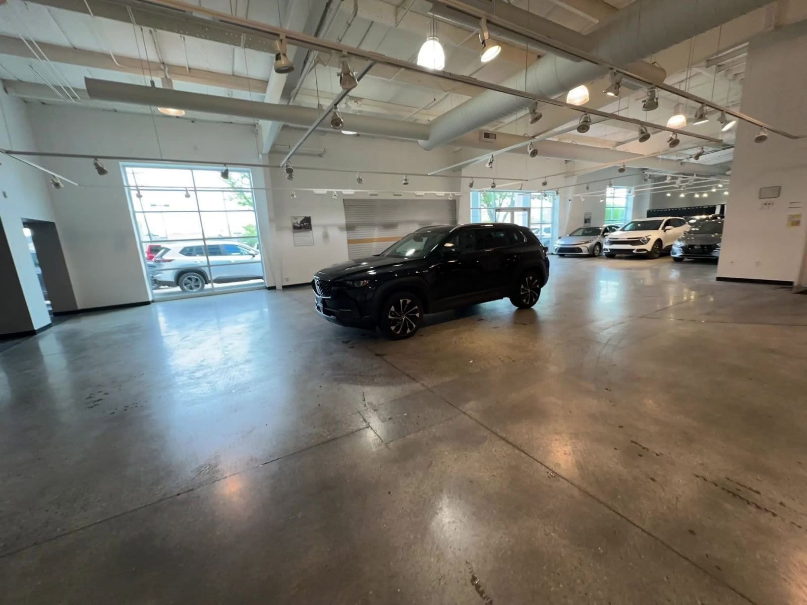 Thumbnail: 2025 Mazda CX-50 - 14