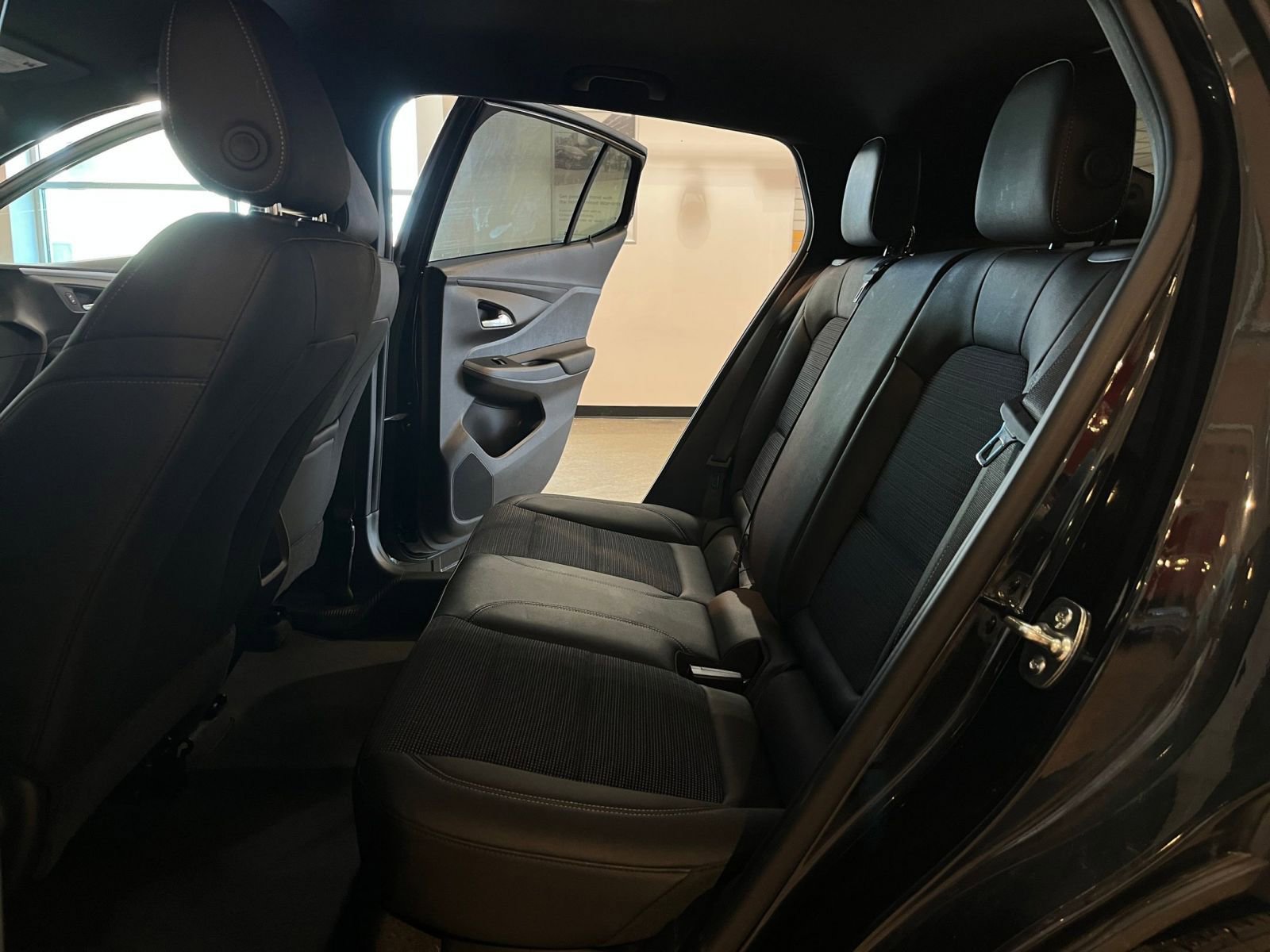 Thumbnail: 2025 Buick Envista - 24