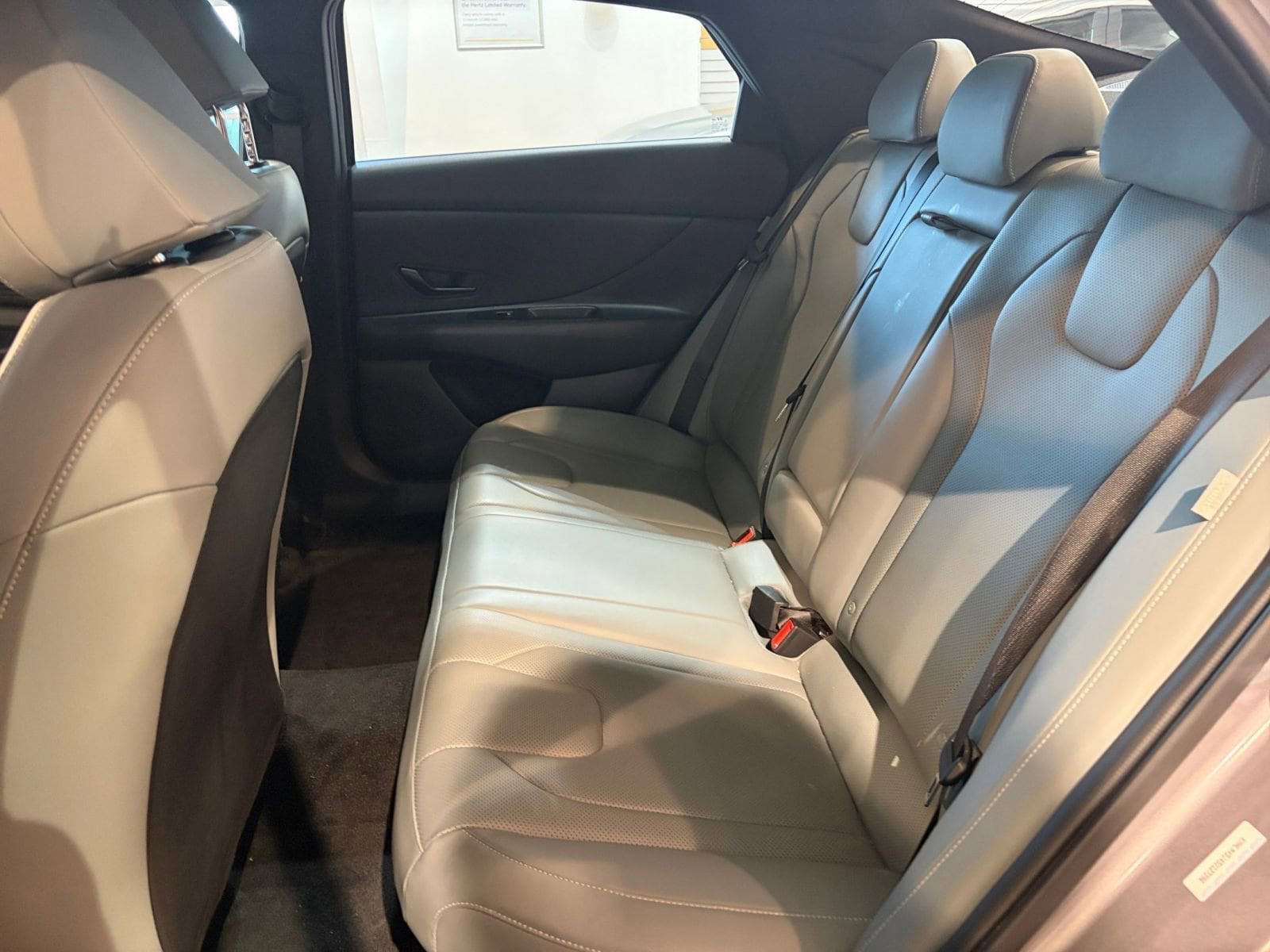 Thumbnail: 2025 Hyundai Elantra - 25