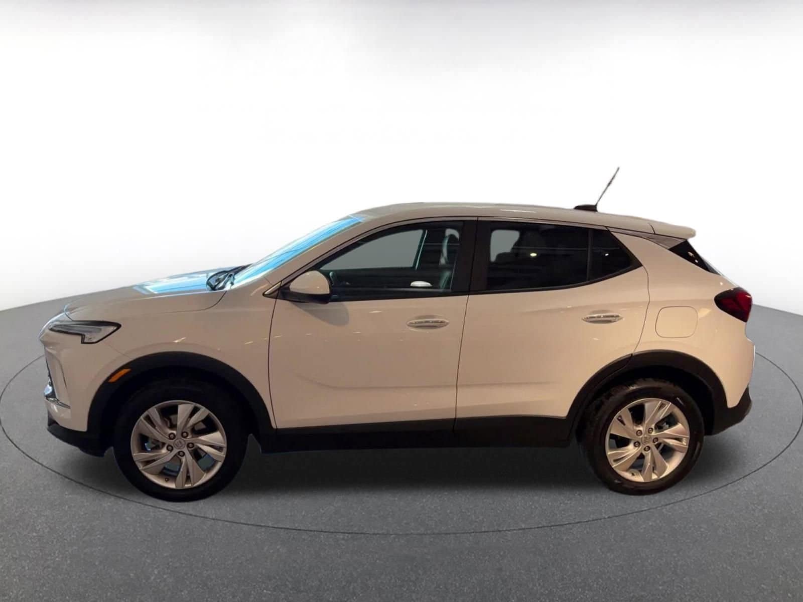 Thumbnail: 2025 Buick Encore GX - 9