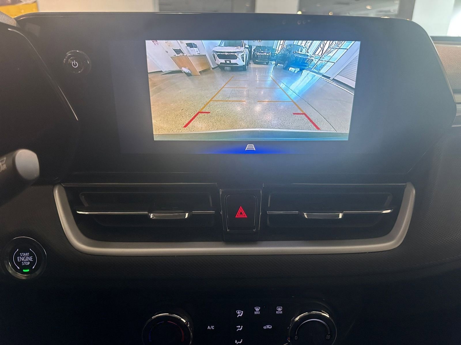 Thumbnail: 2025 Chevrolet TrailBlazer - 17