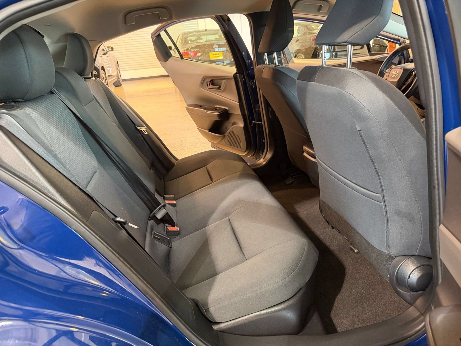 Thumbnail: 2025 Toyota Prius - 35