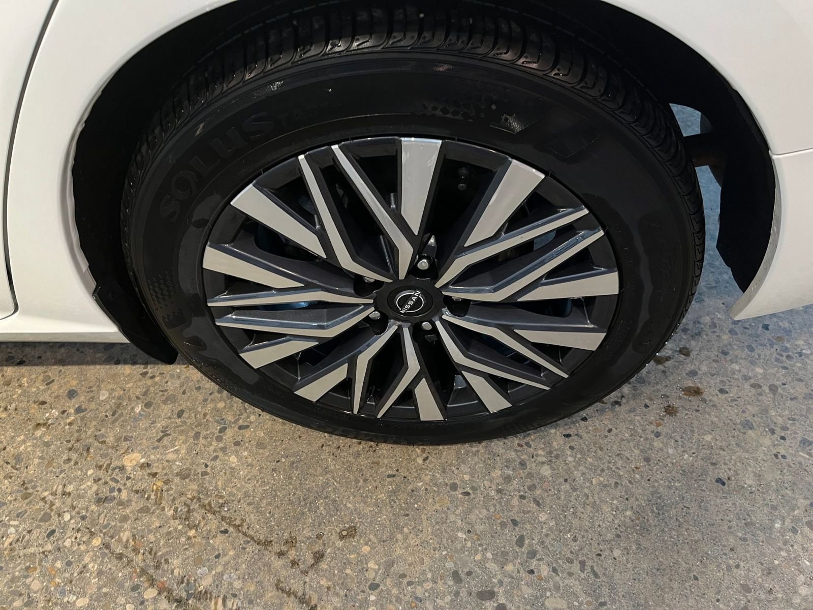 Thumbnail: 2025 Nissan Altima - 29