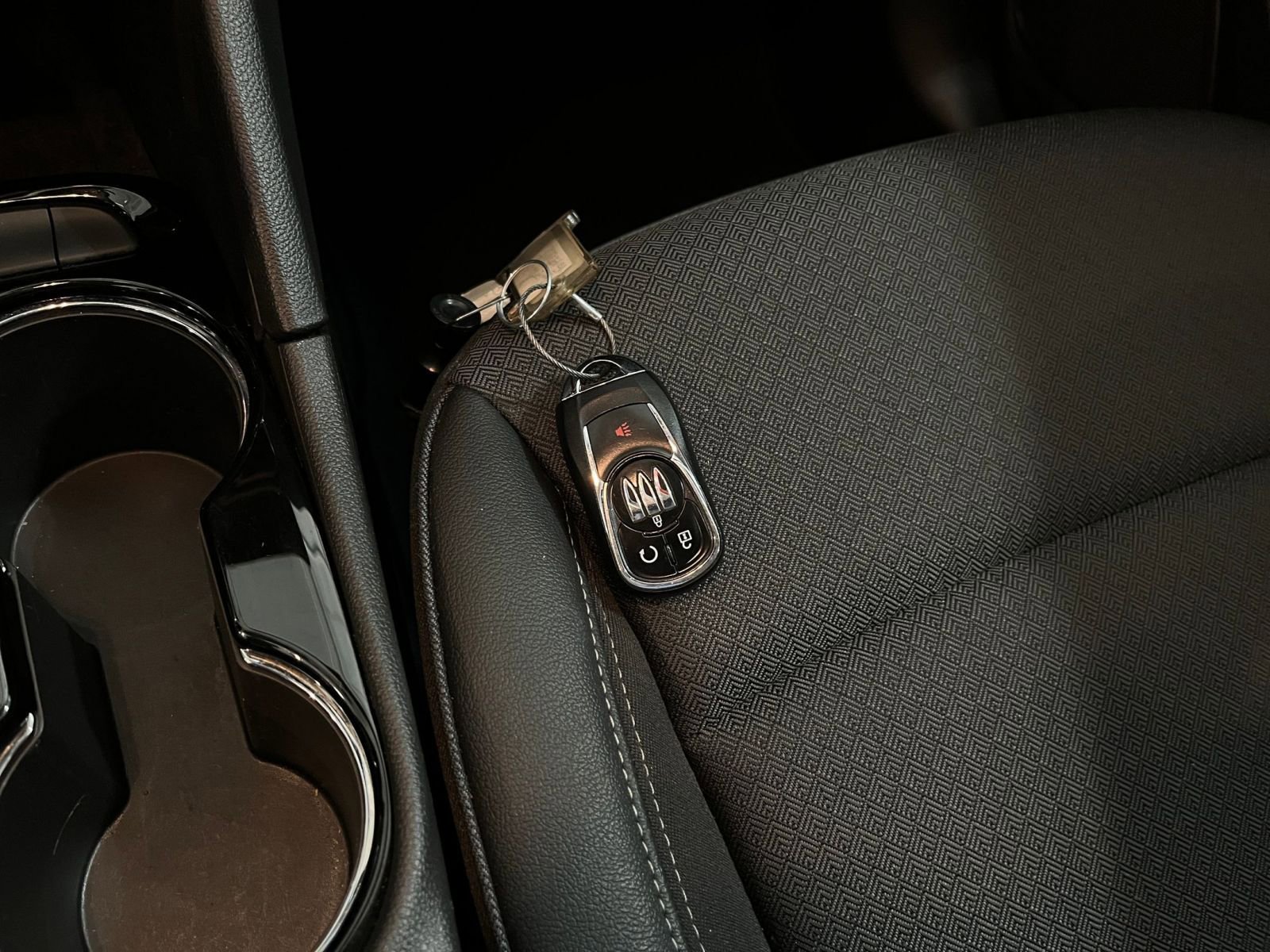 Thumbnail: 2025 Buick Encore GX - 21