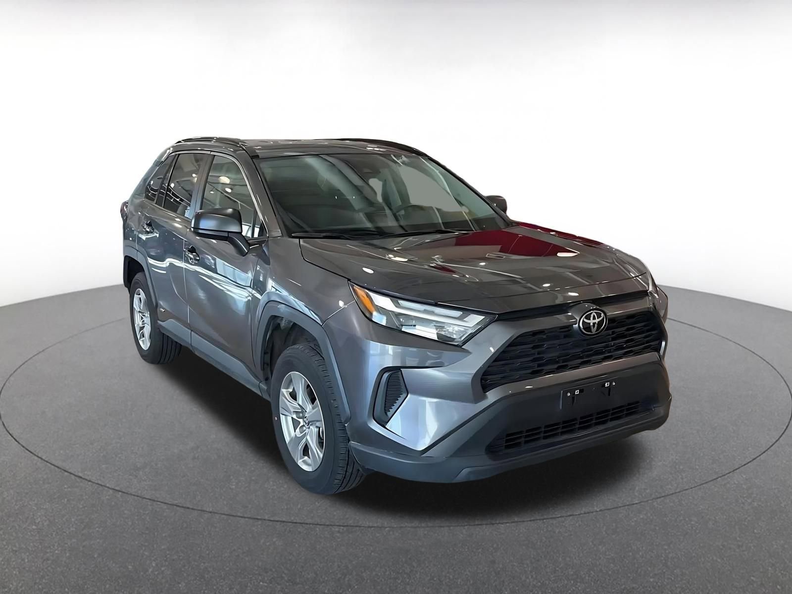 Thumbnail: 2025 Toyota RAV4 - 3