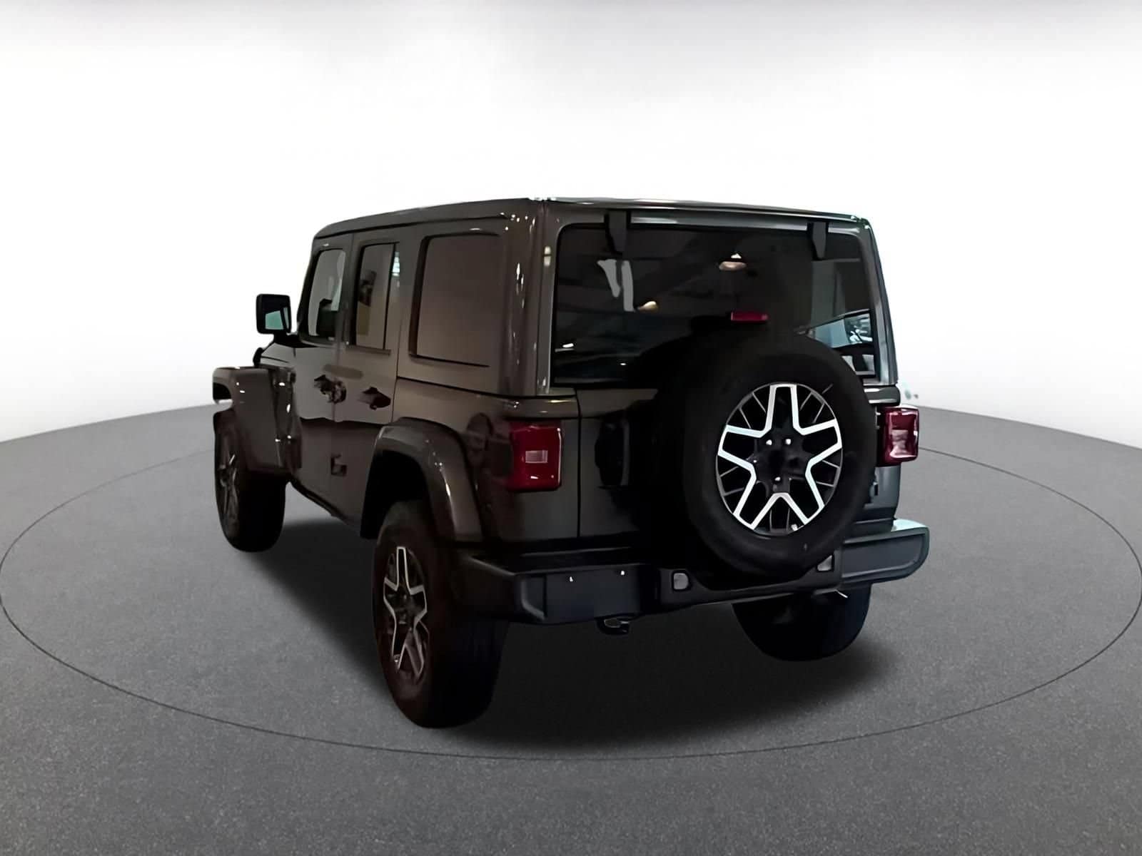 Thumbnail: 2025 Jeep Wrangler - 6