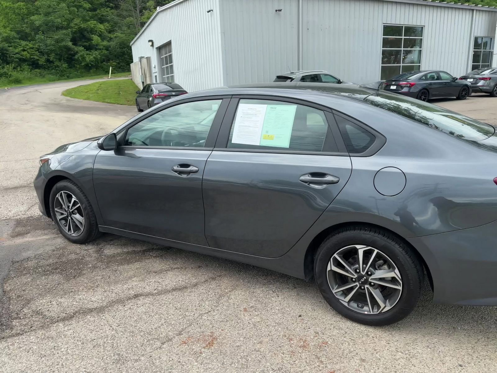 Thumbnail: 2024 Kia Forte - 10