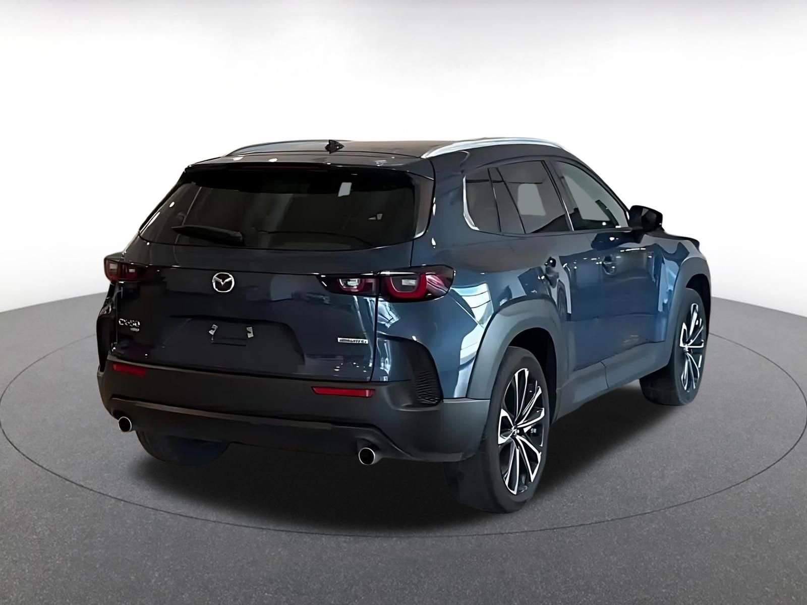 Thumbnail: 2025 Mazda CX-50 - 14