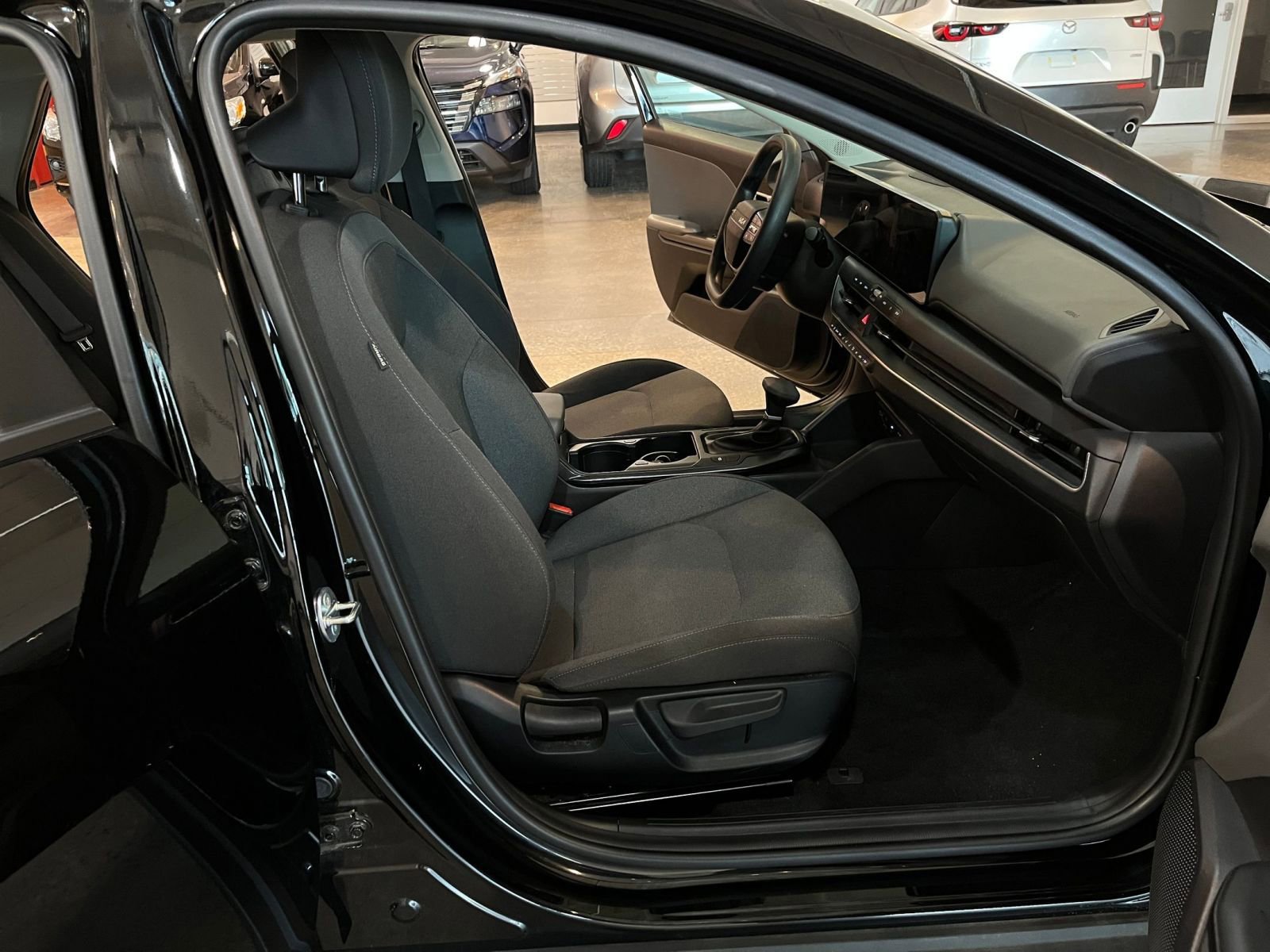 Thumbnail: 2025 Kia K4 - 35
