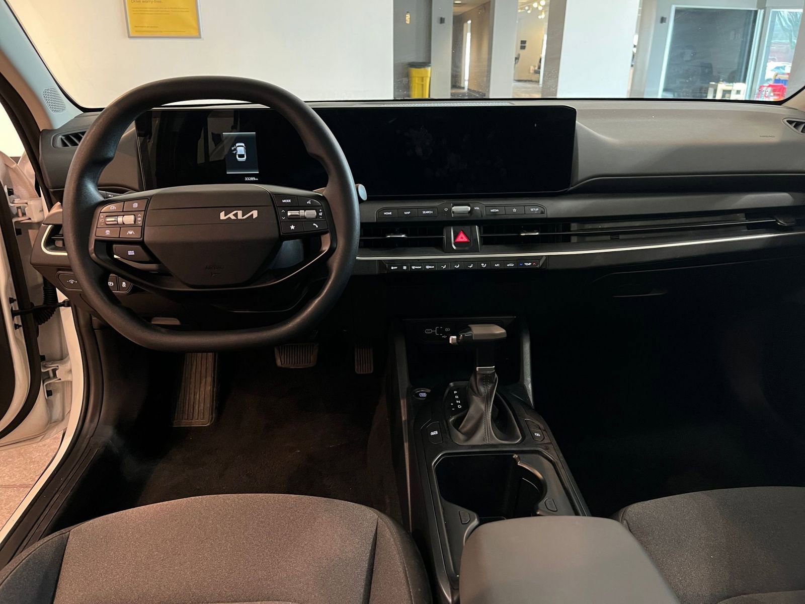 Thumbnail: 2025 Kia K4 - 33