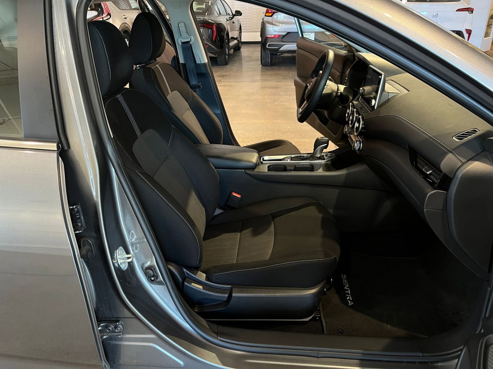 Thumbnail: 2025 Nissan Sentra - 35