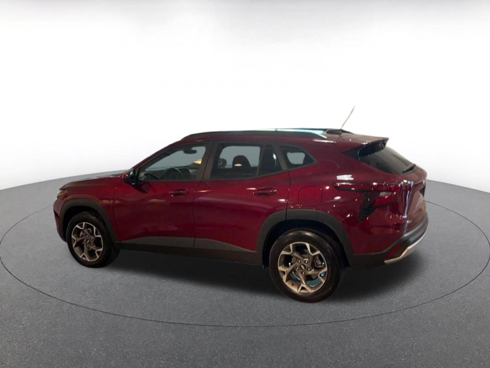 Thumbnail: 2025 Chevrolet Trax - 10