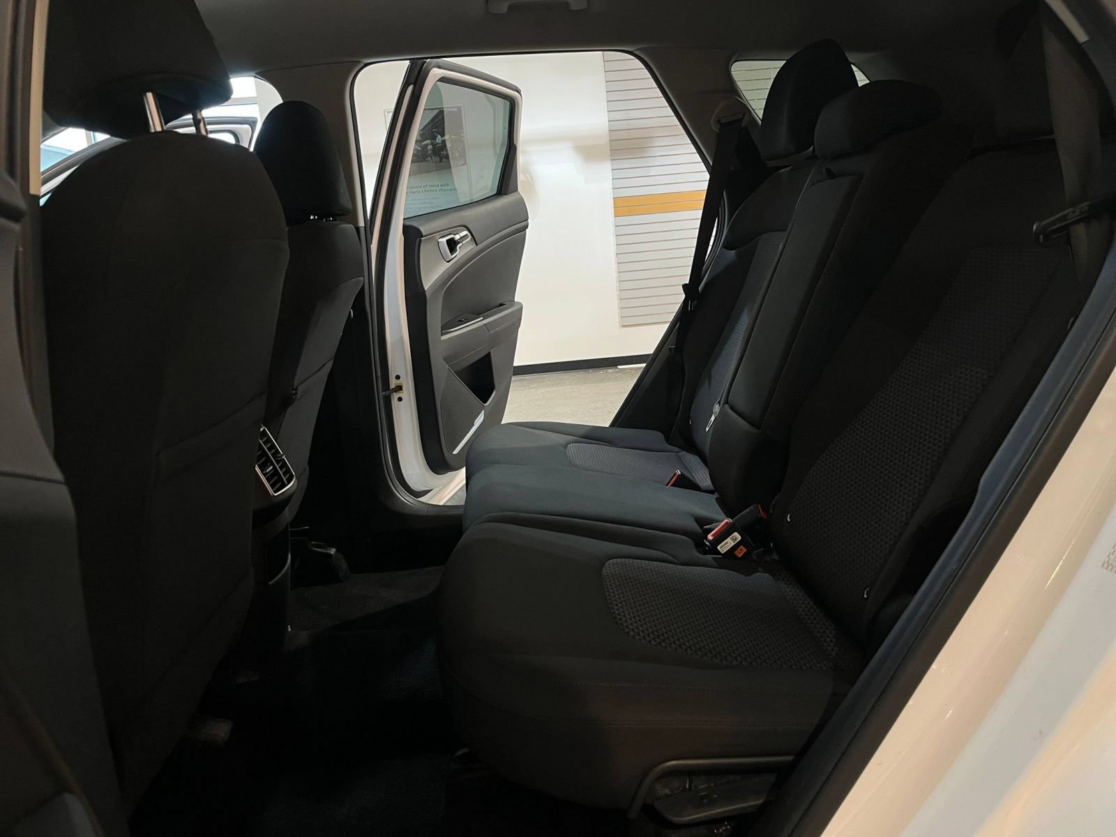 Thumbnail: 2025 Kia Sportage - 25