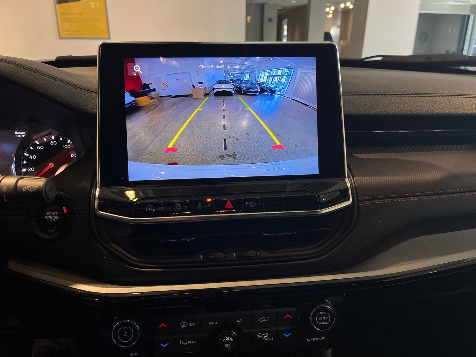 Thumbnail: 2025 Jeep Compass - 24