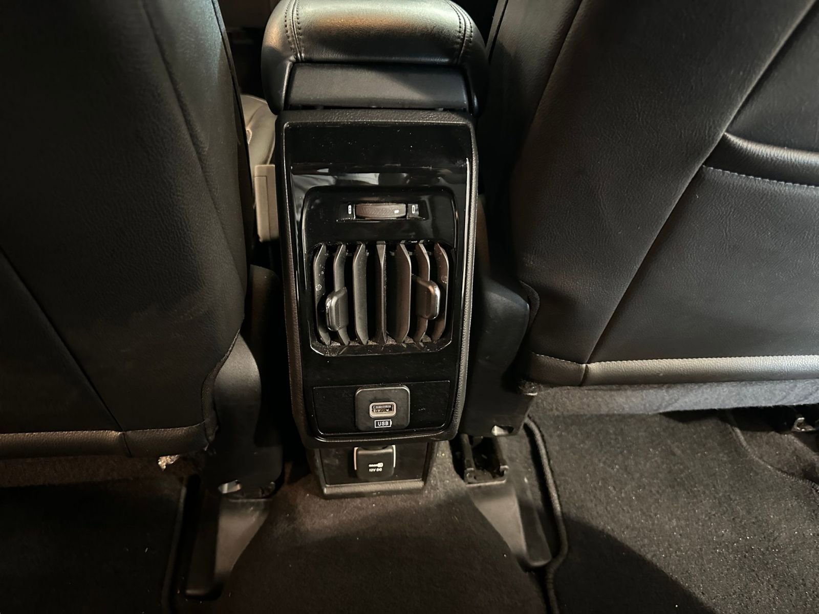 Thumbnail: 2025 Jeep Compass - 23