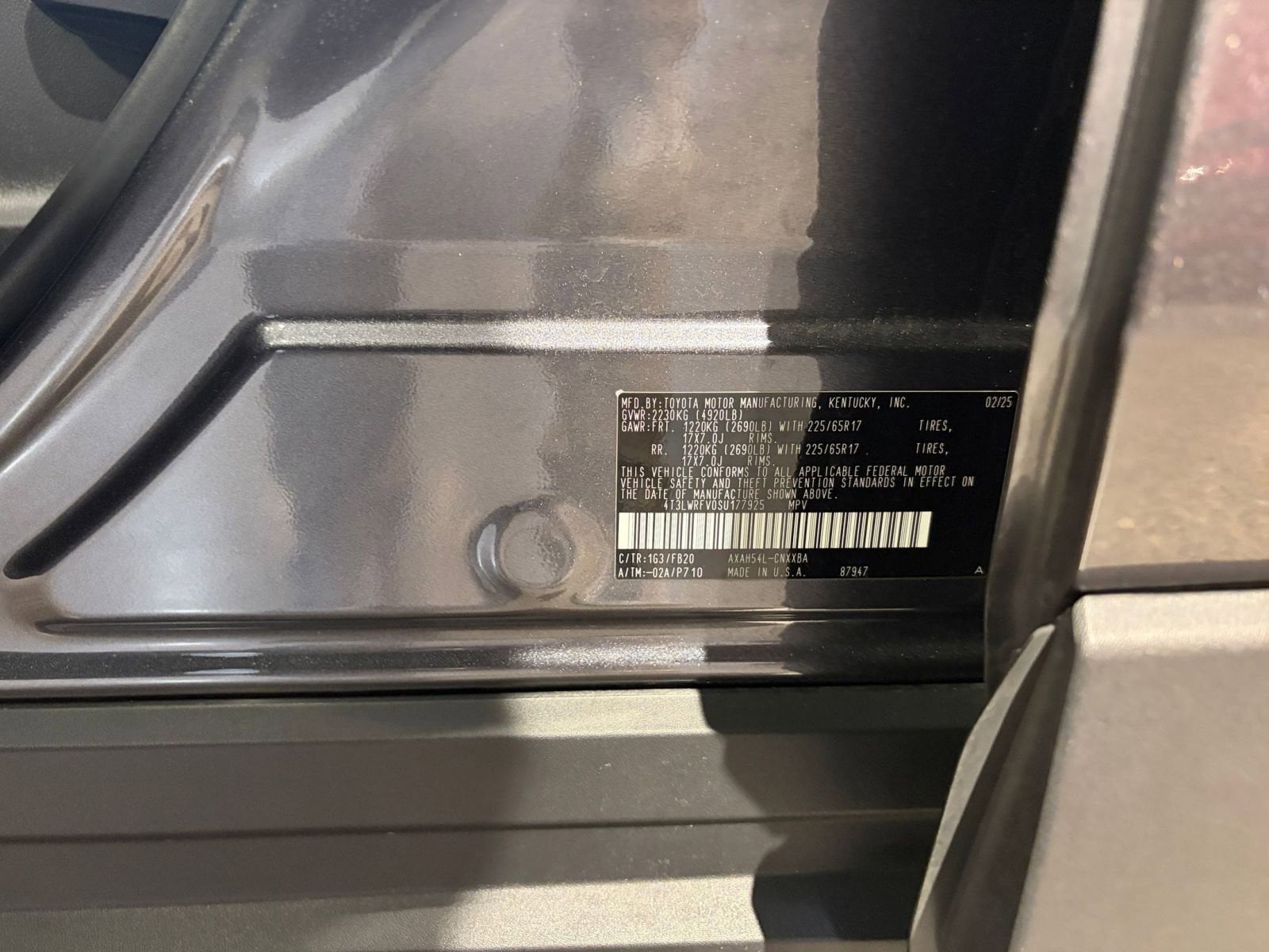 Thumbnail: 2025 Toyota RAV4 - 28