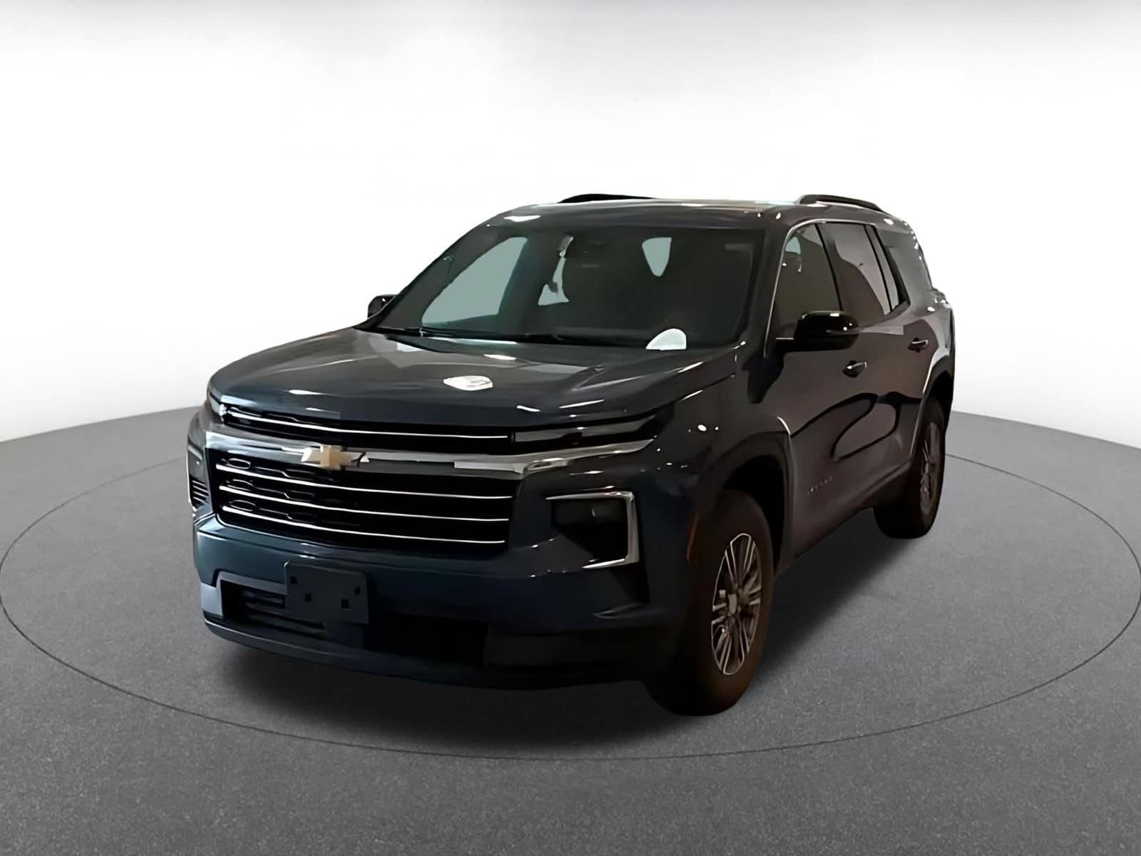 Thumbnail: 2025 Chevrolet Traverse - 4