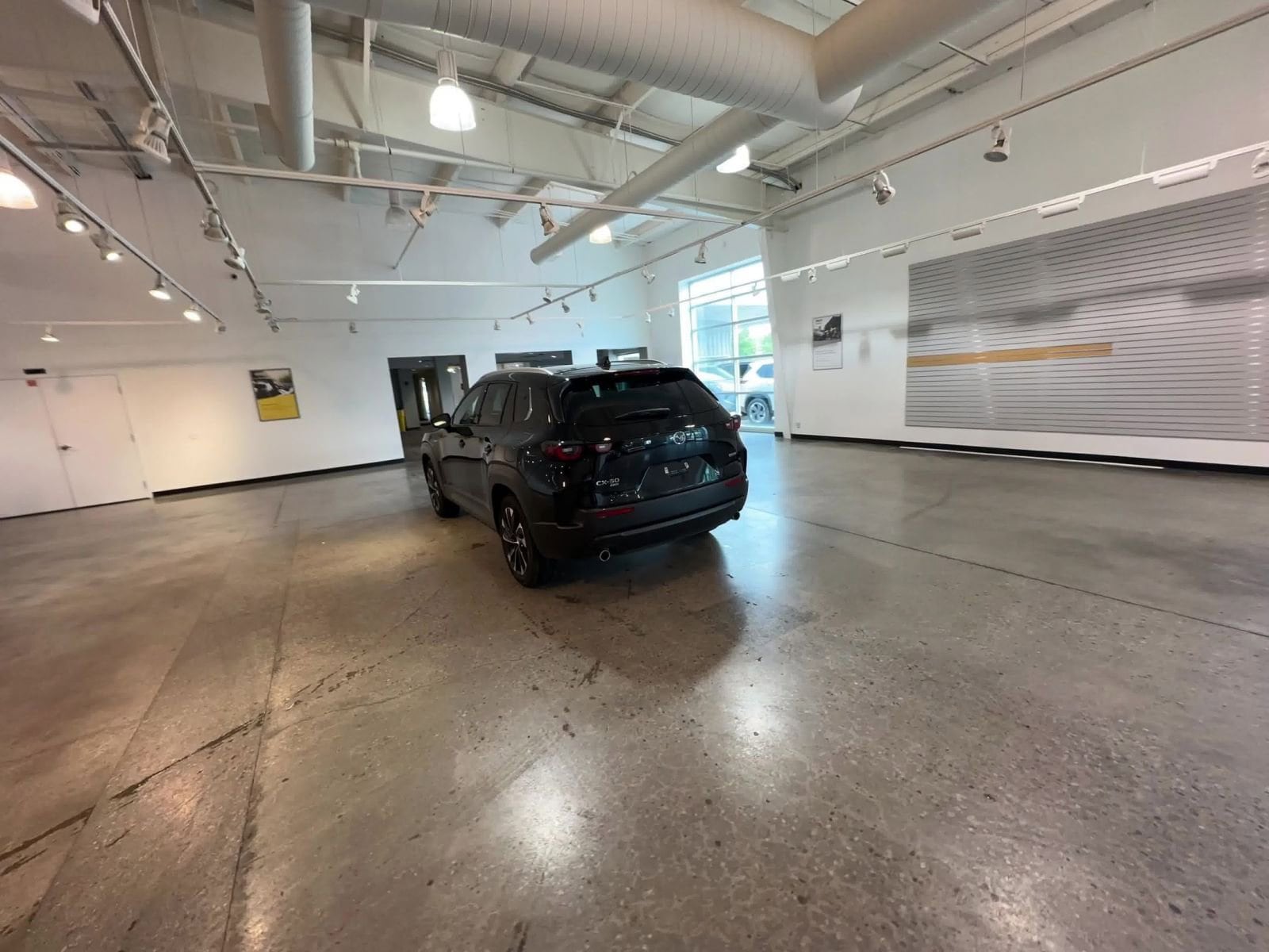 Thumbnail: 2025 Mazda CX-50 - 15