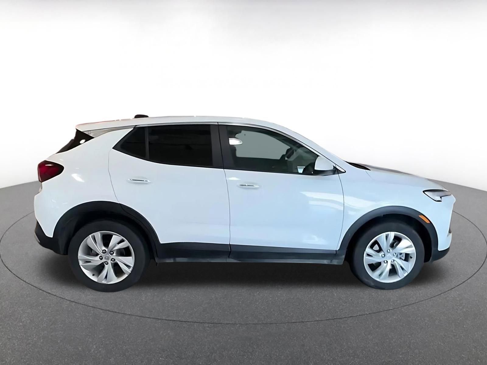 Thumbnail: 2025 Buick Encore GX - 14