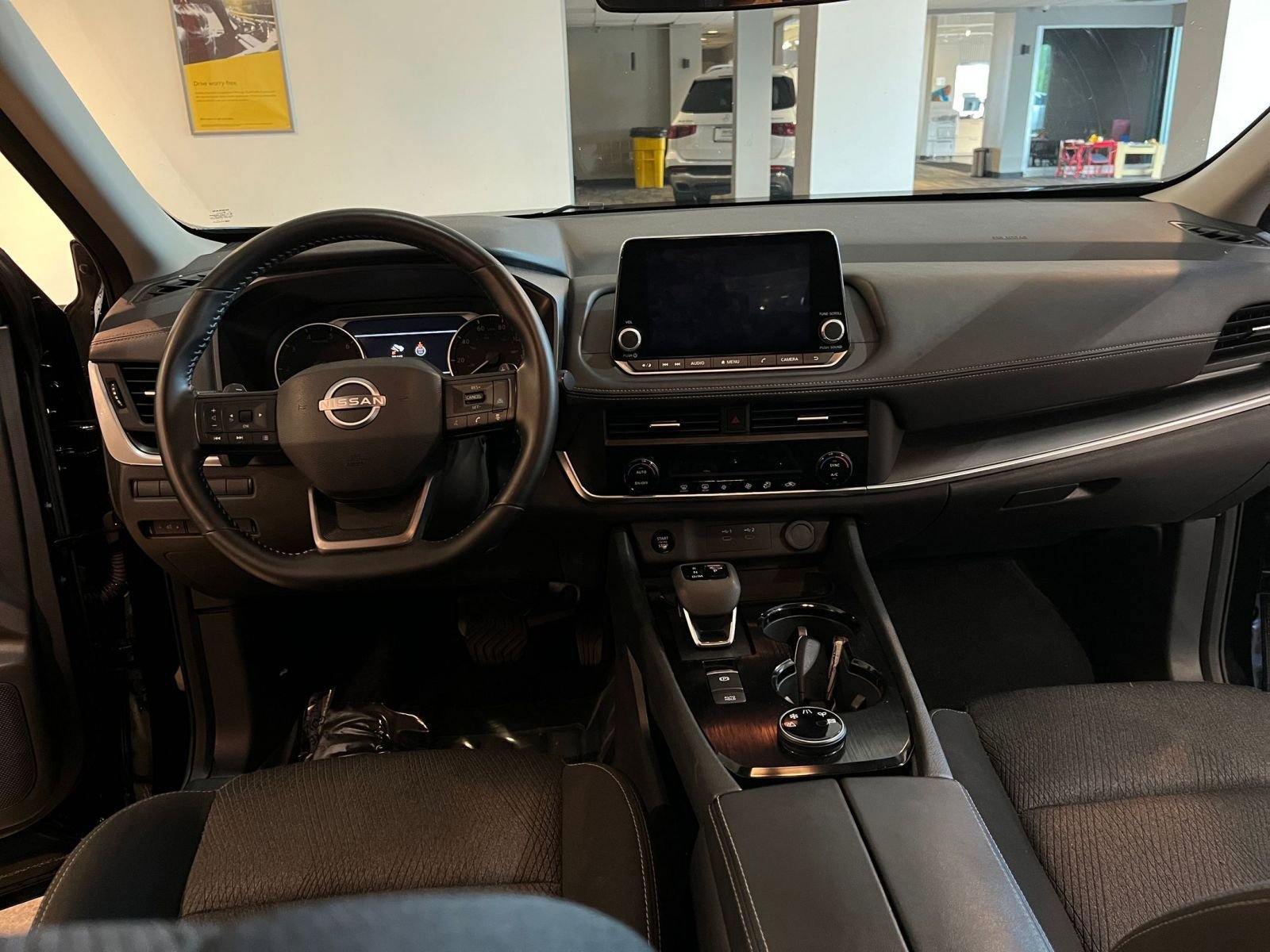 Thumbnail: 2025 Nissan Rogue - 35