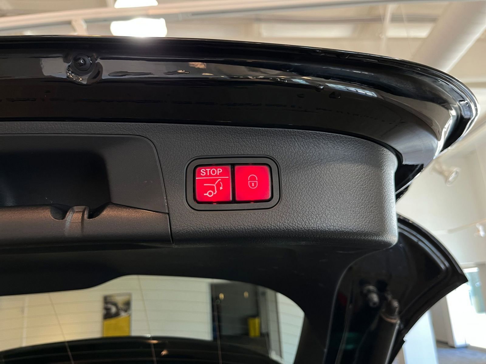 Thumbnail: 2025 Mercedes-Benz GLA - 23