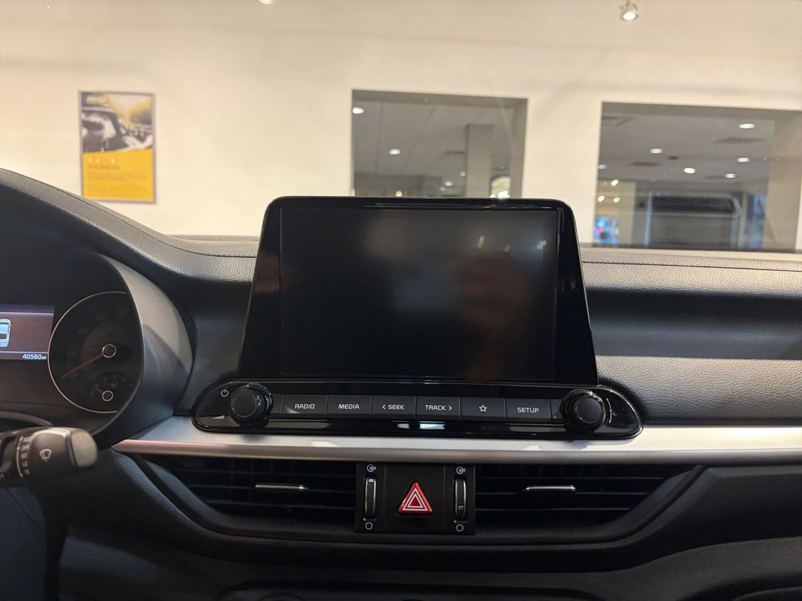 Thumbnail: 2024 Kia Forte - 18