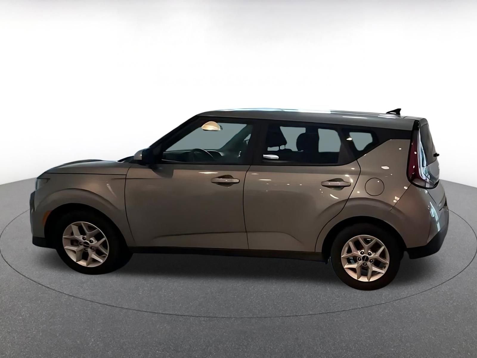 Thumbnail: 2025 Kia Soul - 8