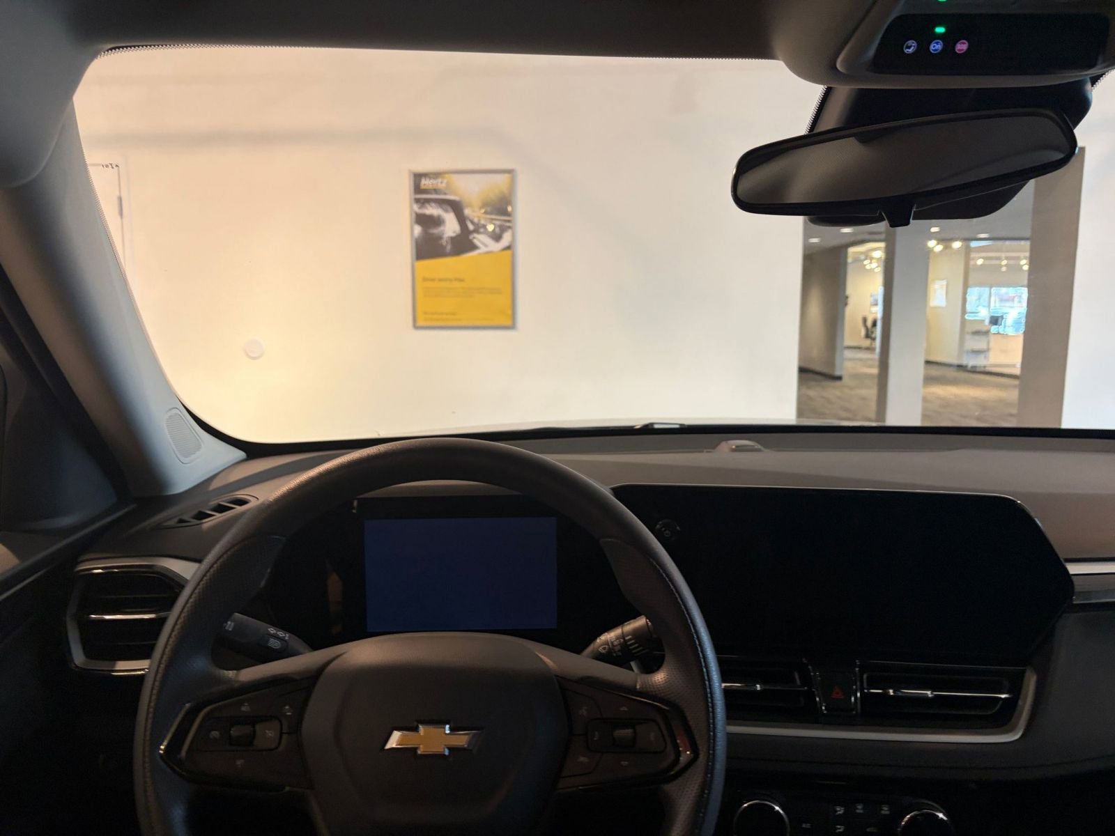 Thumbnail: 2025 Chevrolet TrailBlazer - 32