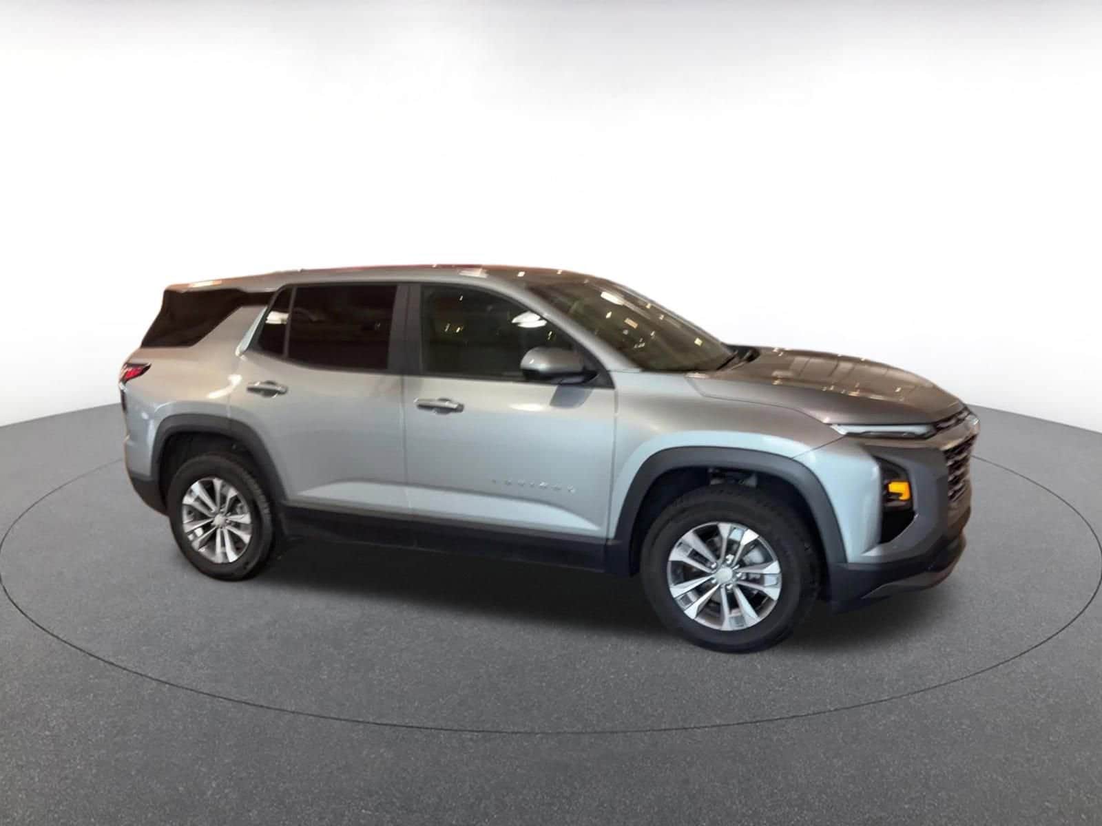 Thumbnail: 2025 Chevrolet Equinox - 2