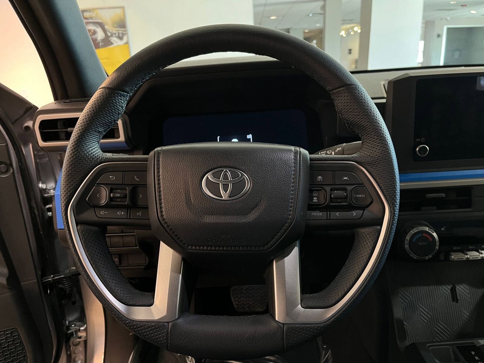 Thumbnail: 2025 Toyota Tacoma - 27