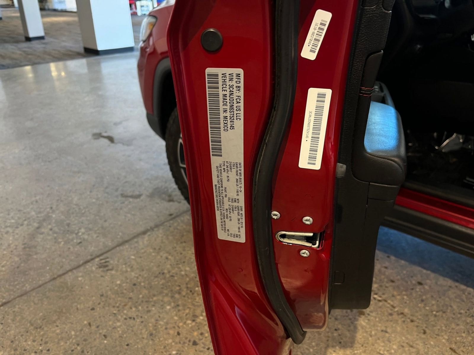 Thumbnail: 2025 Jeep Compass - 29