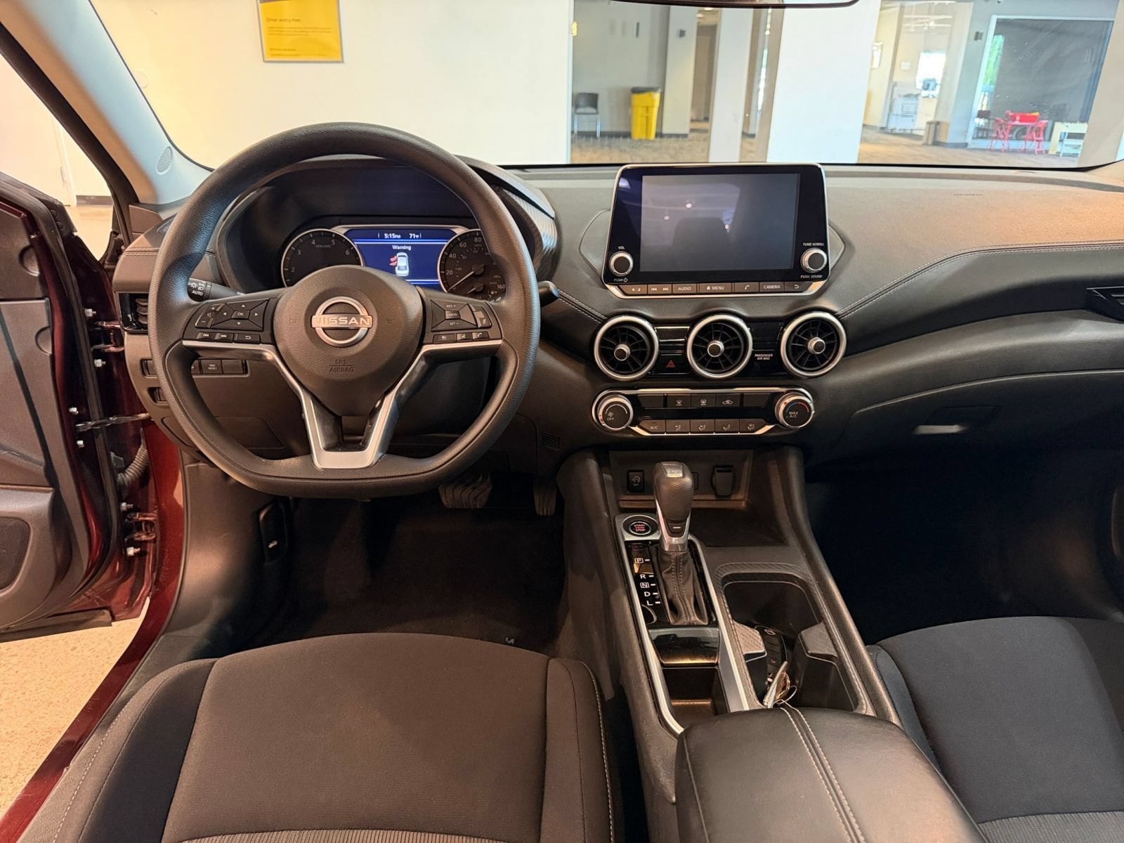 Thumbnail: 2025 Nissan Sentra - 33