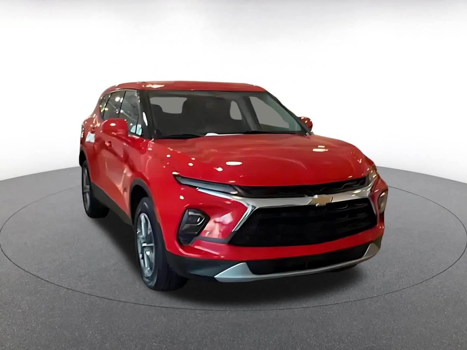 Thumbnail: 2026 Chevrolet Blazer - 3
