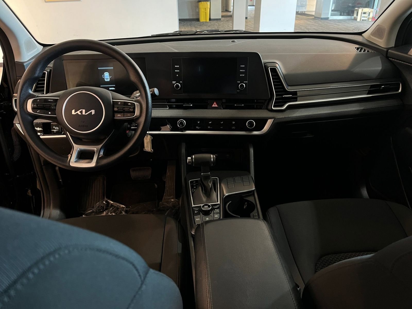 Thumbnail: 2025 Kia Sportage - 33