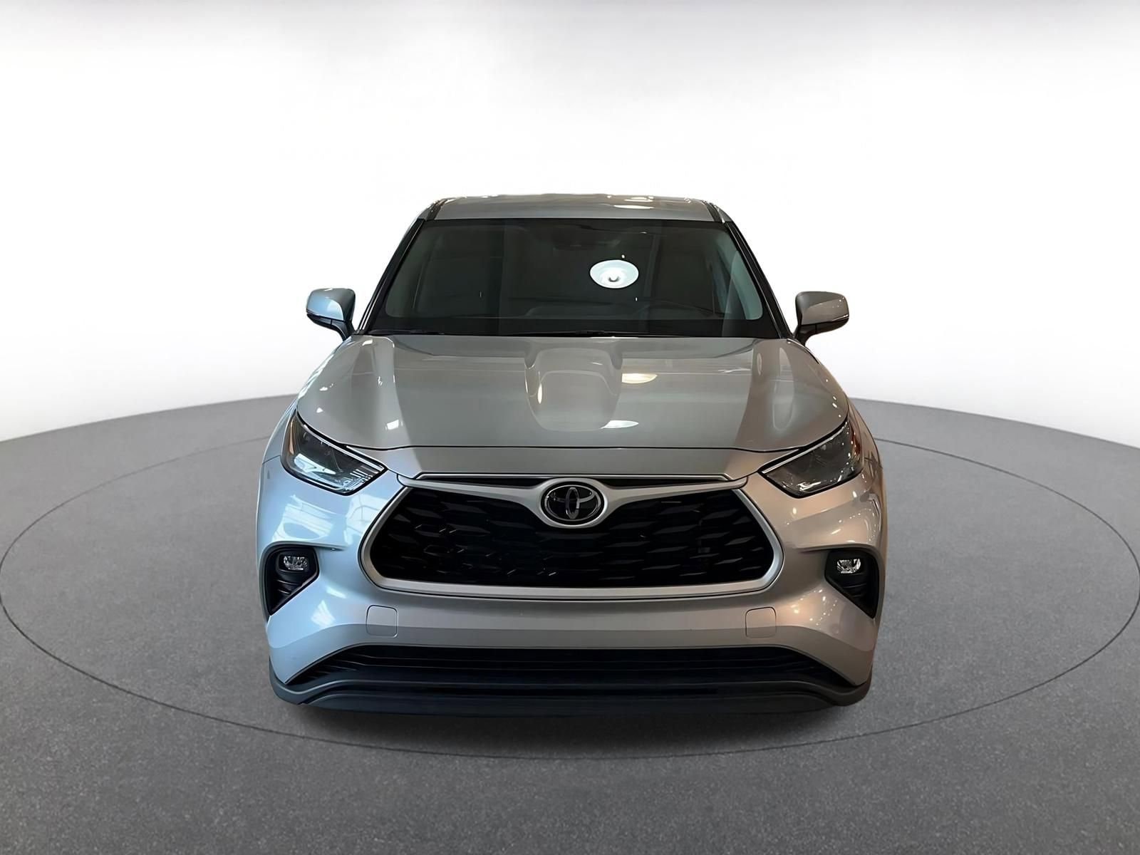 Thumbnail: 2025 Toyota Highlander - 4