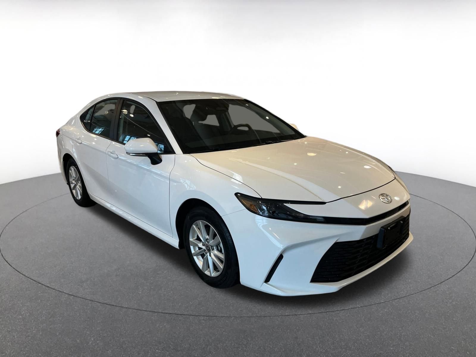 Thumbnail: 2025 Toyota Camry - 1