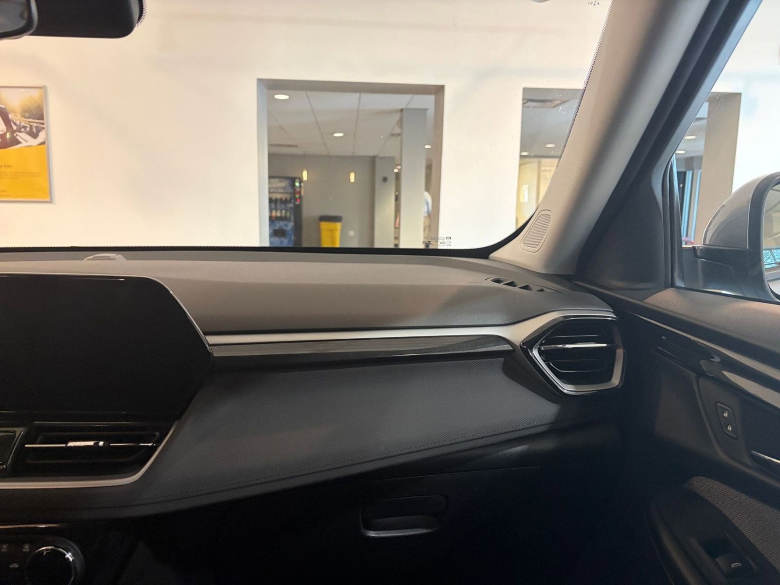 Thumbnail: 2025 Chevrolet TrailBlazer - 33