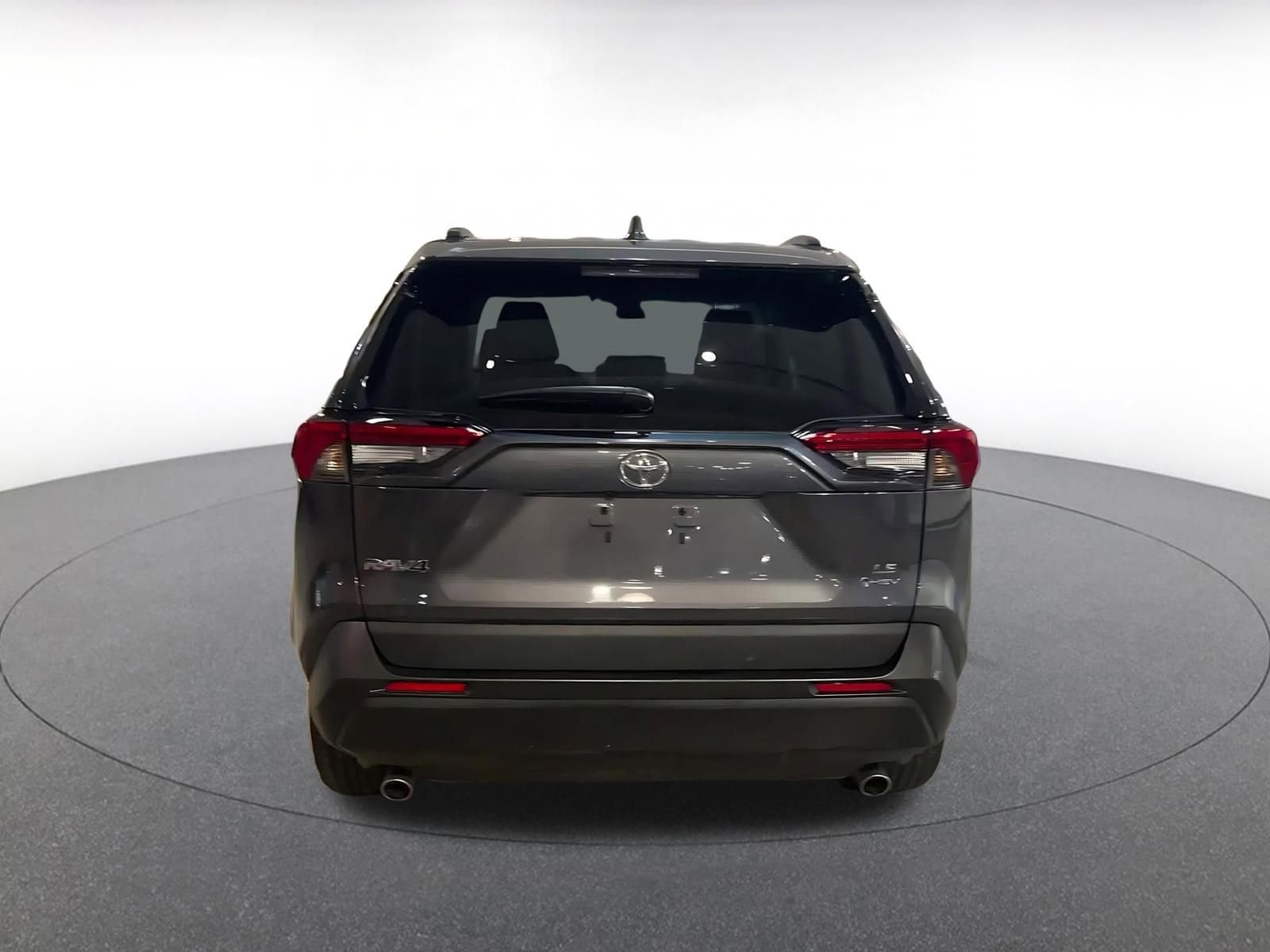 Thumbnail: 2025 Toyota RAV4 - 12