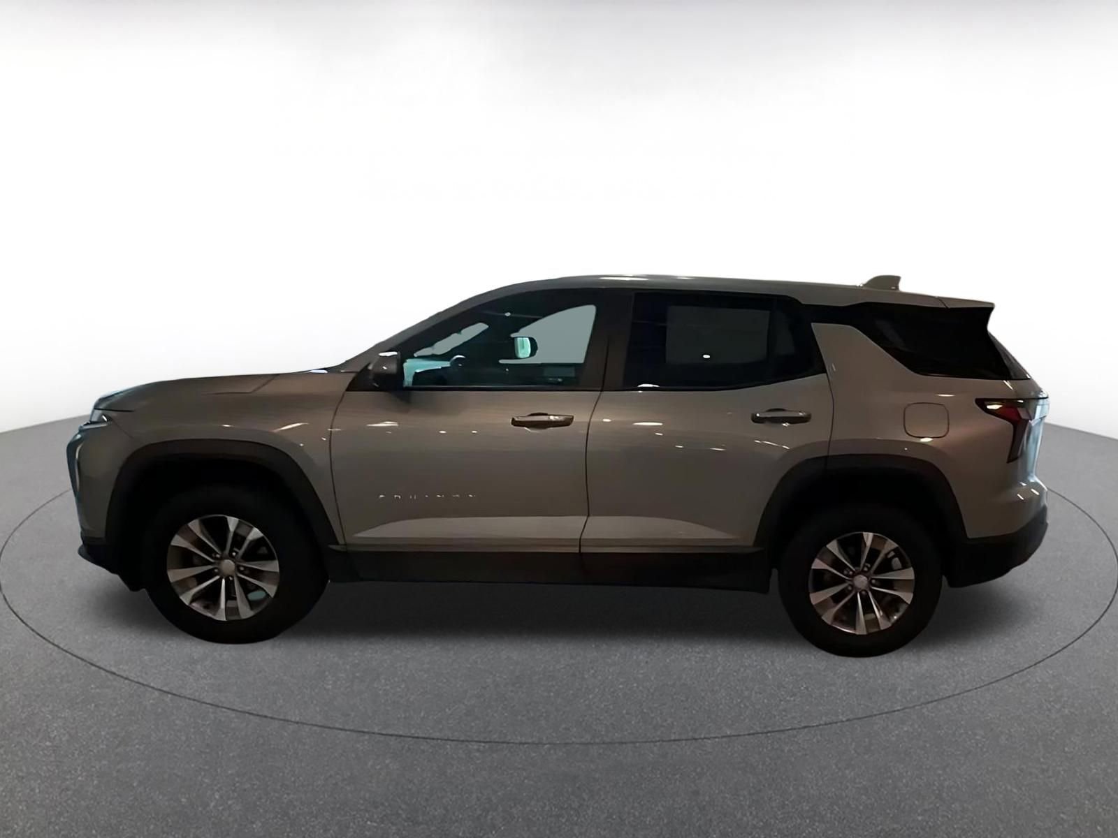 Thumbnail: 2025 Chevrolet Equinox - 9